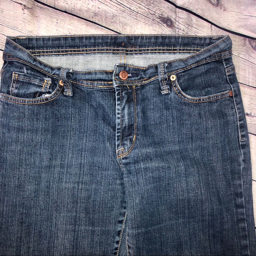 👖💙 Bitten by SJP straight leg jeans